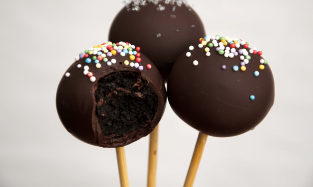 How to Make Easy at Home Cake Pops