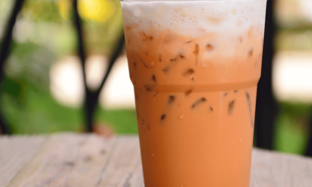 Iced Thai Tea (Cha Yen)