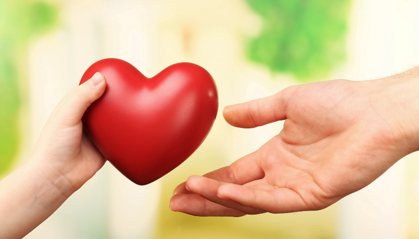 Thrift & Generosity: Are Giving and Saving Mutually Exclusive?